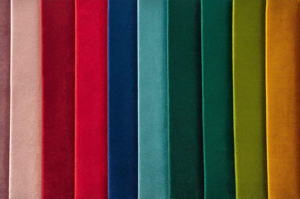 4 ชนิดผ้าเต็นท์ที่มีจุดเด่นแตกต่างกัน